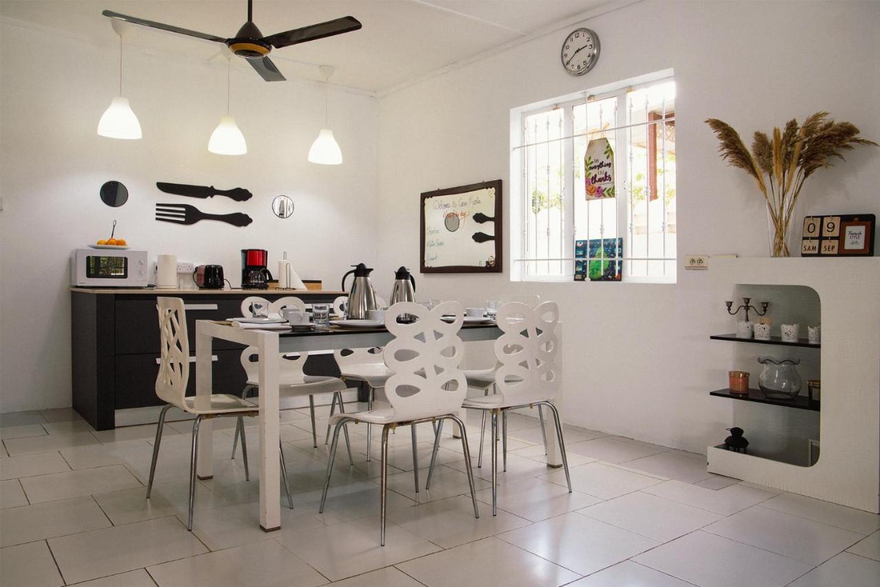 ポートルイス Casa Maria Bed & Breakfast エクステリア 写真