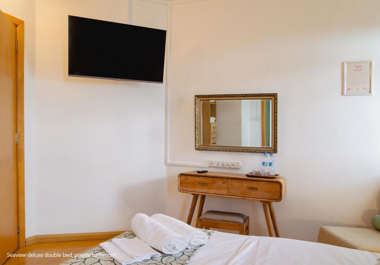 ポートルイス Casa Maria Bed & Breakfast エクステリア 写真